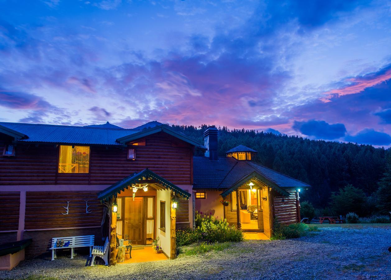 Rio Mel Lodge Villa Meliquina Exterior photo